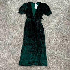 NLW Woman Maxi Wrap Dress